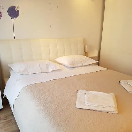 Apartamento Luxury For 5 *